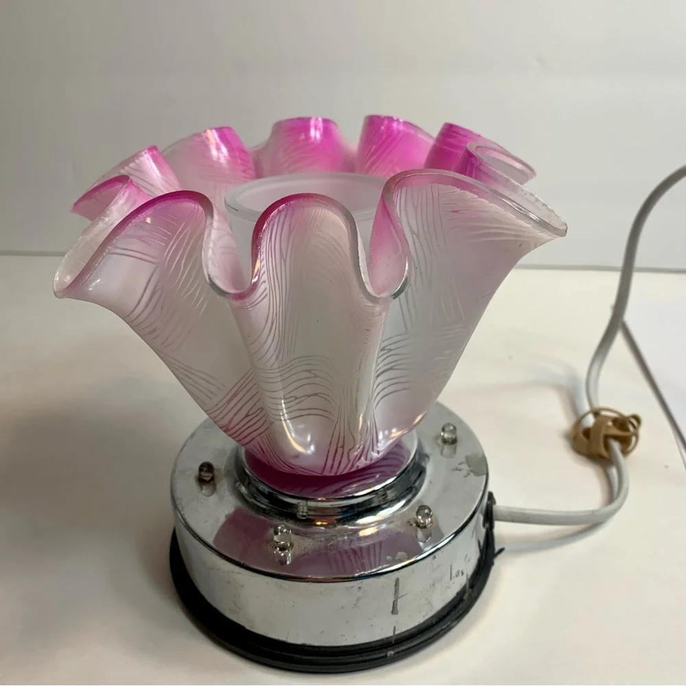 Design Decorative flower shape mini Lamp.